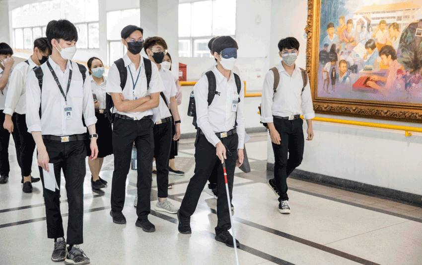 นักศึกษาแพทย์ชั้นปีที่ 4 จากภาควิชาจักษุวิทยา คณะแพทยศาสตร์โรงพยาบาลรามาธิบดี มหาวิทยาลัยมหิดล เข้าศึกษาดูงานงานบริการวิชาการด้านคนพิการทางการเห็น