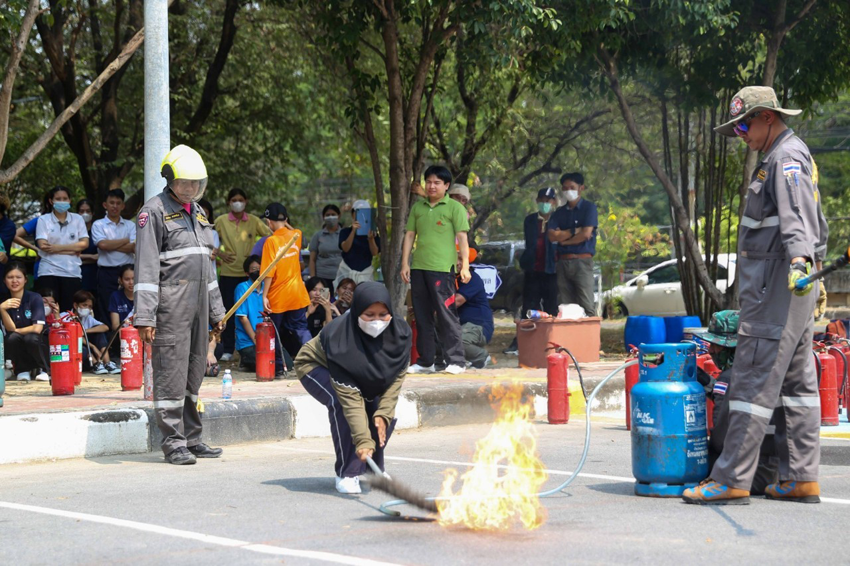 ภาพ โครงการฝึกซ้อมแผนอพยพและเตรียมความพร้อมต่อภัยพิบัติหรือสภาวะฉุกเฉิน วิทยาลัยราชสุดา มหาวิทยาลัยมหิดล