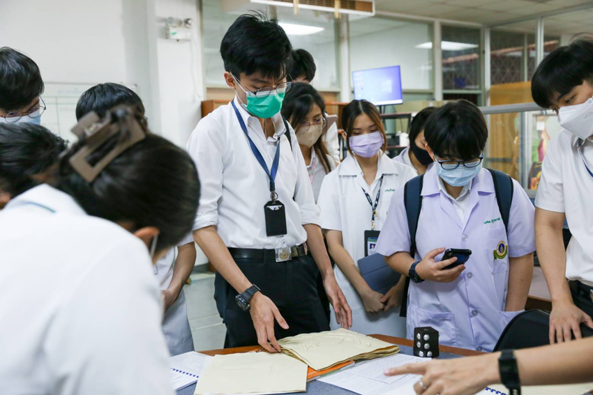นักศึกษาแพทย์ชั้นปีที่ 4 จากภาควิชาจักษุวิทยา คณะแพทยศาสตร์โรงพยาบาลรามาธิบดี มหาวิทยาลัยมหิดล จำนวน 28 คน เข้าศึกษาดูงานงานบริการวิชาการด้านคนพิการทางการเห็น