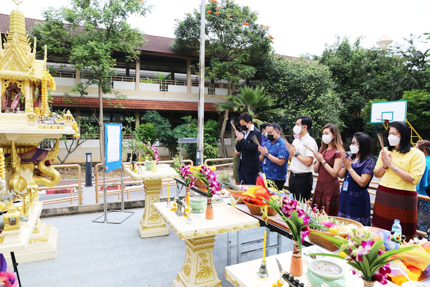 วิทยาลัยราชสุดา มหาวิทยาลัยมหิดล จัดพิธีทำบุญเนื่องในวันขึ้นปีใหม่ 2566