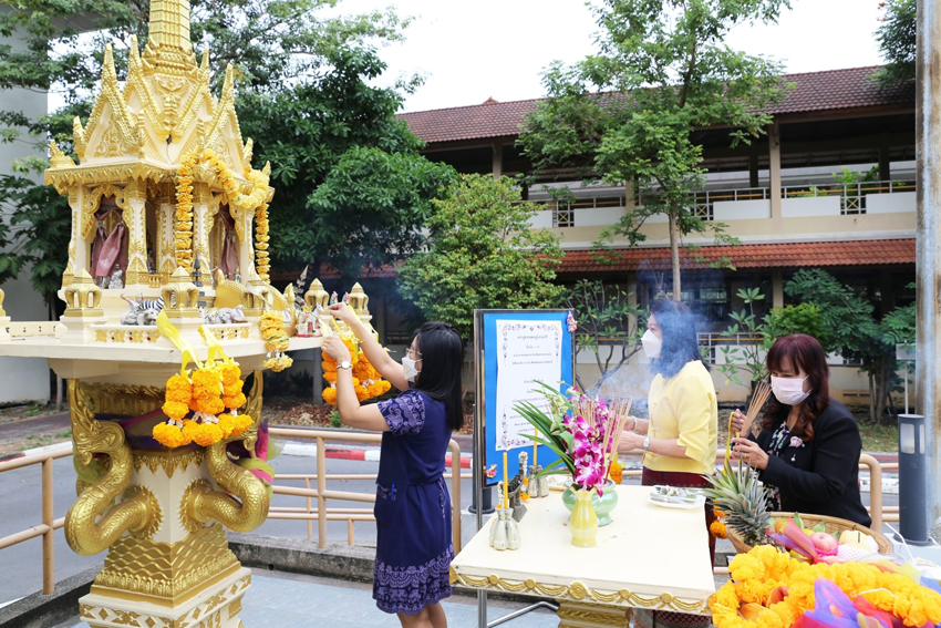 วิทยาลัยราชสุดา มหาวิทยาลัยมหิดล จัดพิธีทำบุญเนื่องในวันขึ้นปีใหม่ 2566