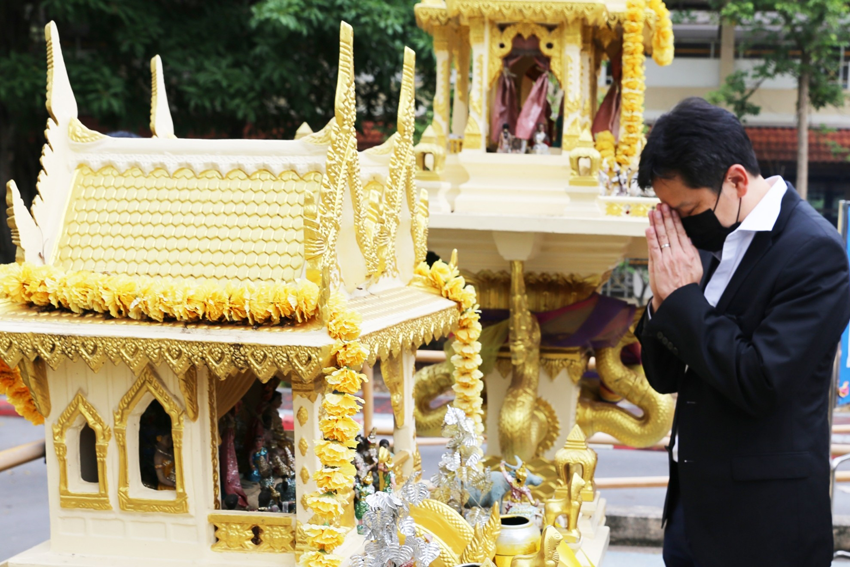 วิทยาลัยราชสุดา มหาวิทยาลัยมหิดล จัดพิธีทำบุญเนื่องในวันขึ้นปีใหม่ 2566