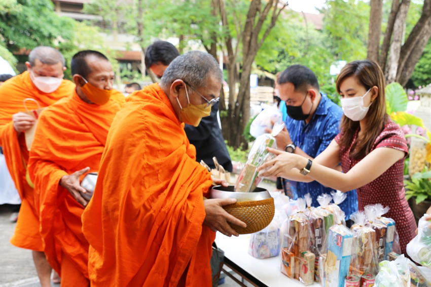 วิทยาลัยราชสุดา มหาวิทยาลัยมหิดล จัดพิธีทำบุญเนื่องในวันขึ้นปีใหม่ 2566