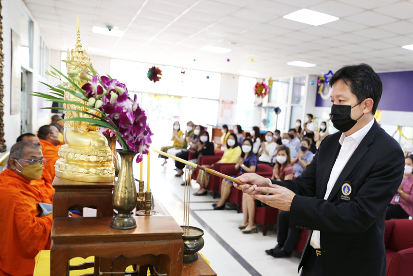 วิทยาลัยราชสุดา มหาวิทยาลัยมหิดล จัดพิธีทำบุญเนื่องในวันขึ้นปีใหม่ 2566