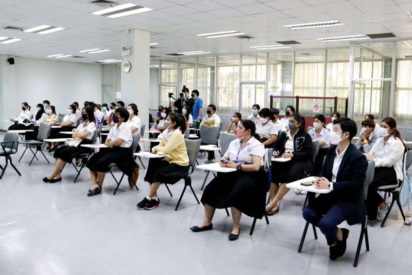 การอบรมให้ความรู้เรื่องสิทธิเงินอุดหนุนและสวัสดิการของคนพิการ