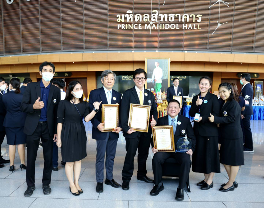 ศาสตราจารย์ นายแพทย์บรรจง มไหสวริยะ อธิการบดีมหาวิทยาลัยมหิดล เป็นประธานในพิธีมอบรางวัล ต่าง ๆ เนื่องในวันพระราชทานนาม มหาวิทยาลัยมหิดล