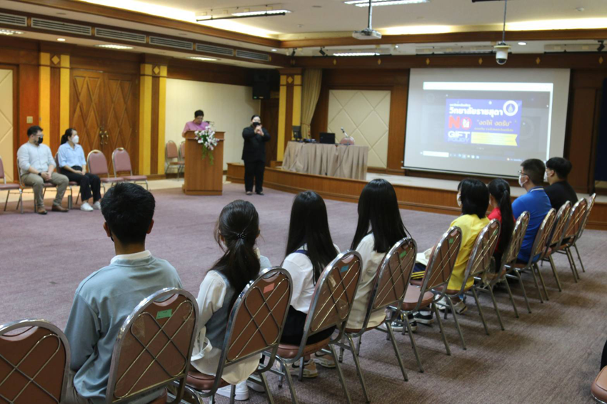 ภาพ กิจกรรมอบรมภาษามือไทยเพื่อส่งเสริมการสื่อสารกับคนหูหนวก และกิจกรรมอบรมภาษามือไทยเบื้องต้น ภาพ กิจกรรมอบรมภาษามือไทยเพื่อส่งเสริมการสื่อสารกับคนหูหนวก และกิจกรรมอบรมภาษามือไทยเบื้องต้น