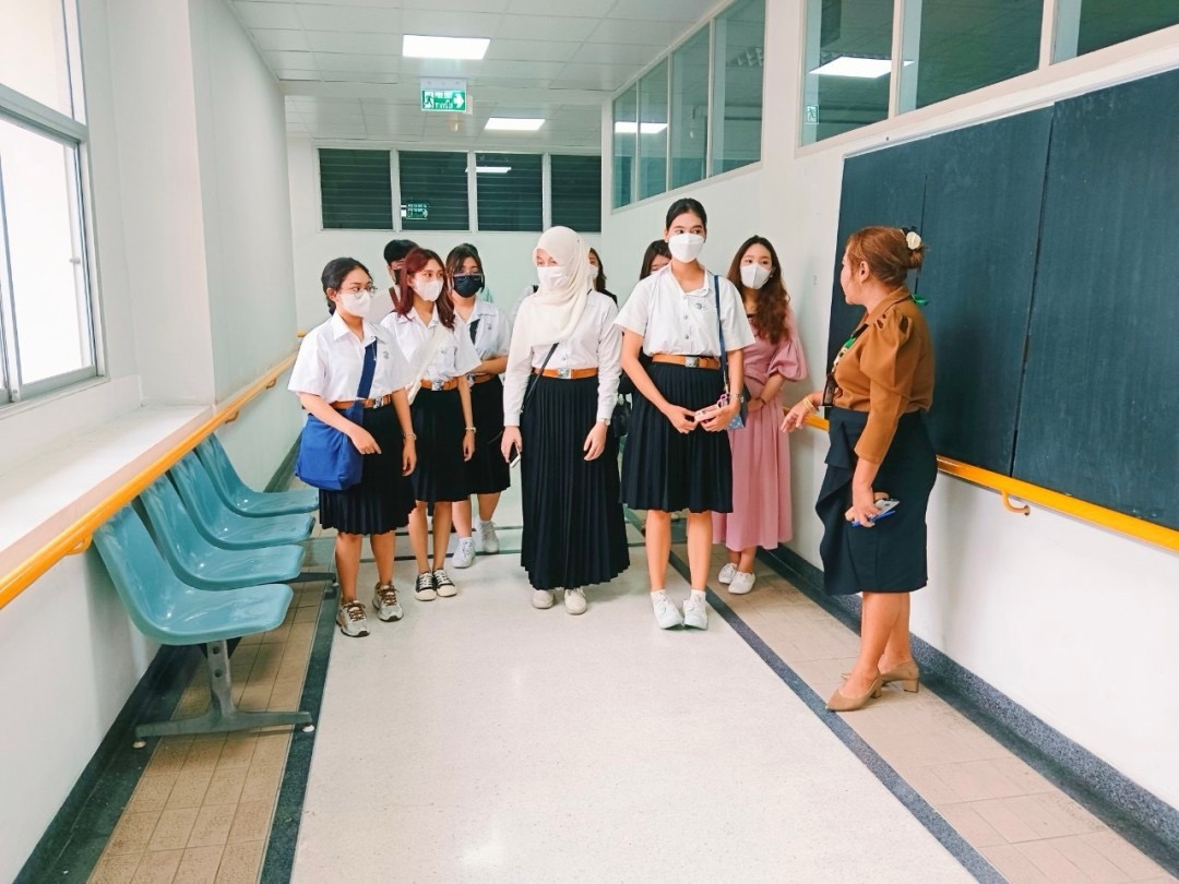 คณะจิตวิทยา วิทยาลัยเซนต์หลุยส์ ในการเข้าเยี่ยมชมและศึกษาดูงานด้านงานฟื้นฟูสมรรถภาพผู้พิการ