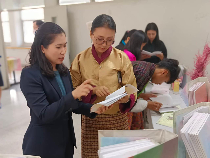 ต้อนรับคณะครูจาก Wangsel Institute for the Deaf สถาบันจัดการเรียนการสอนนักศึกษาหูหนวก สังกัดกระทรวงศึกษาธิการ รัฐบาลภูฏาน ต้อนรับคณะครูจาก Wangsel Institute for the Deaf สถาบันจัดการเรียนการสอนนักศึกษาหูหนวก สังกัดกระทรวงศึกษาธิการ รัฐบาลภูฏาน