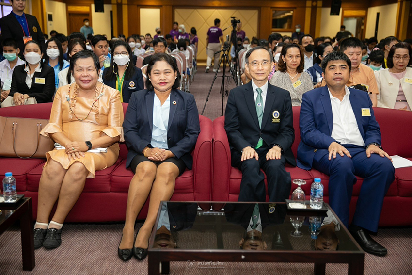 โครงการประกวดการอ่านและเขียนอักษรเบรลล์แห่งชาติ ครั้งที่ 28 ชิงโล่พระราชทานสมเด็จพระกนิษฐาธิราชเจ้า กรมสมเด็จพระเทพรัตนราชสุดาฯ สยามบรมราชกุมารี โครงการประกวดการอ่านและเขียนอักษรเบรลล์แห่งชาติ ครั้งที่ 28 ชิงโล่พระราชทานสมเด็จพระกนิษฐาธิราชเจ้า กรมสมเด็จพระเทพรัตนราชสุดาฯ สยามบรมราชกุมารี