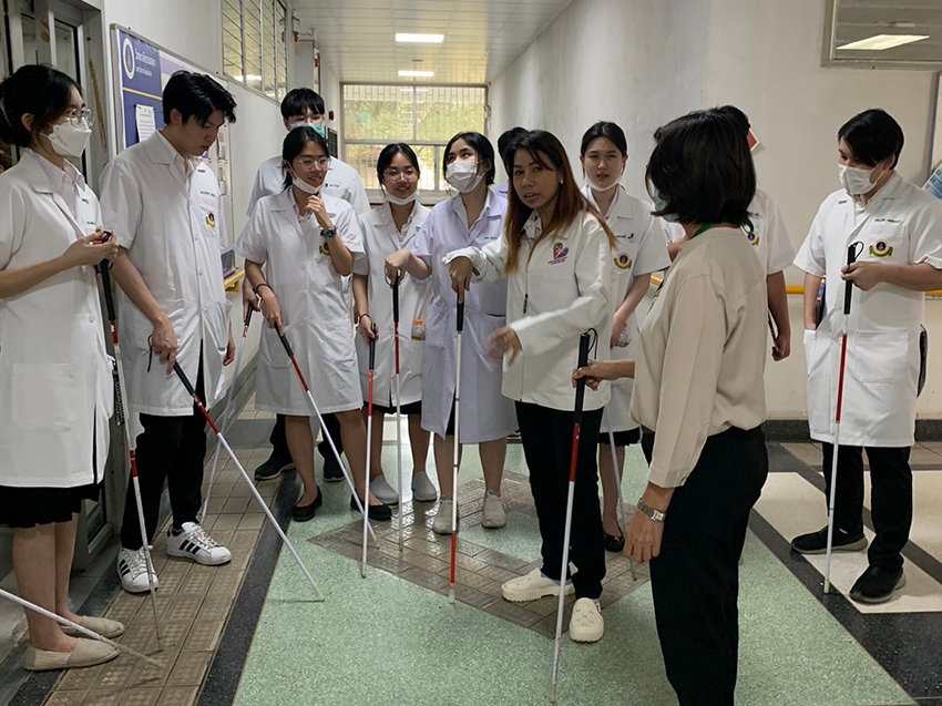 การศึกษาดูงานงานบริการวิชาการด้านคนพิการทางการเห็น และหน่วยเทคโนโลยีสิ่งอำนวยความสะดวกสำหรับคนพิการ การศึกษาดูงานงานบริการวิชาการด้านคนพิการทางการเห็น และหน่วยเทคโนโลยีสิ่งอำนวยความสะดวกสำหรับคนพิการ