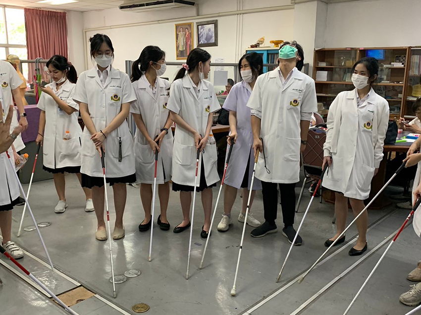การศึกษาดูงานงานบริการวิชาการด้านคนพิการทางการเห็น และหน่วยเทคโนโลยีสิ่งอำนวยความสะดวกสำหรับคนพิการ การศึกษาดูงานงานบริการวิชาการด้านคนพิการทางการเห็น และหน่วยเทคโนโลยีสิ่งอำนวยความสะดวกสำหรับคนพิการ