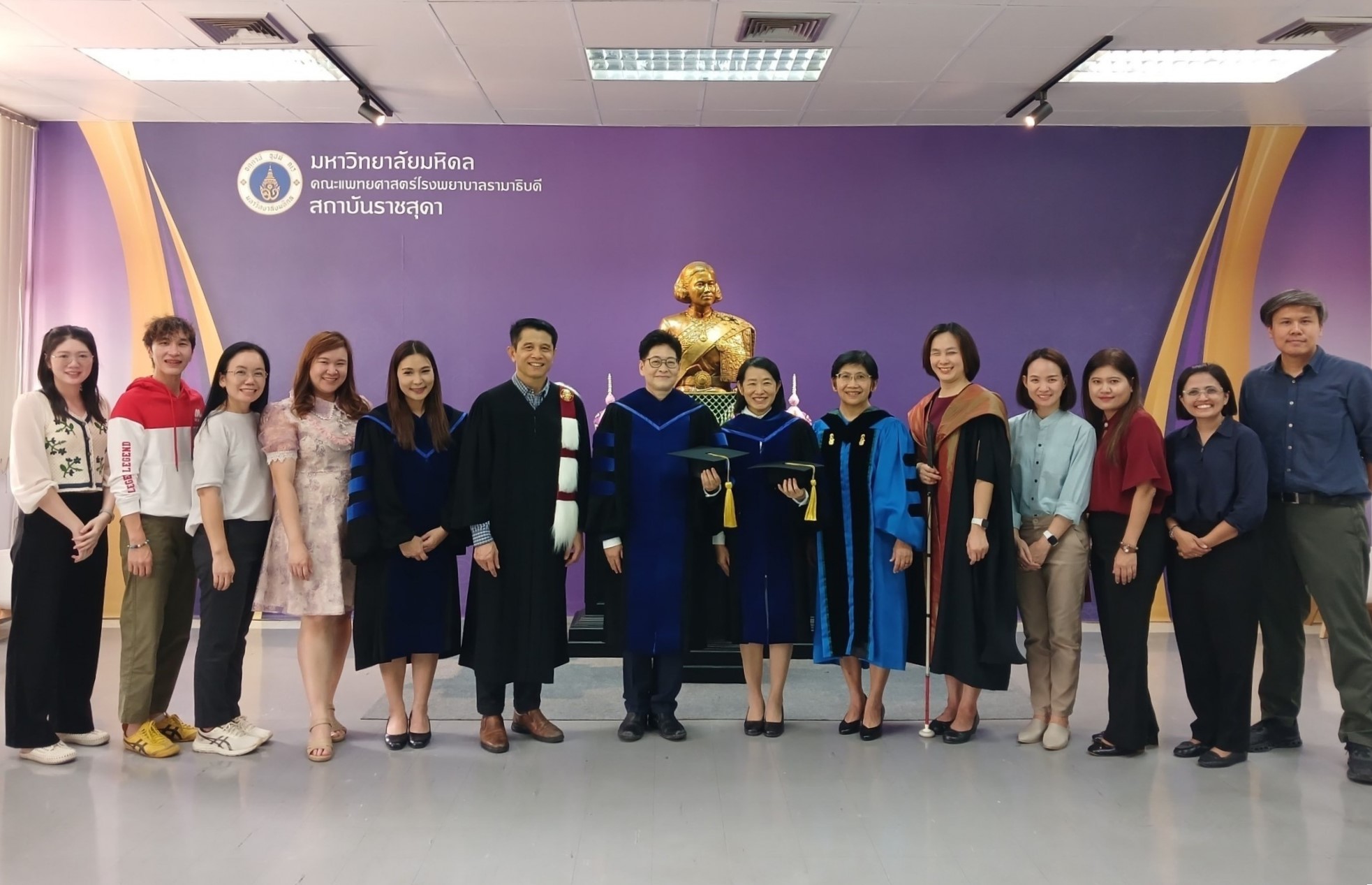 งานแสดงความยินดีแก่ผู้สำเร็จการศึกษา ประจำปีการศึกษา 2566 งานแสดงความยินดีแก่ผู้สำเร็จการศึกษา ประจำปีการศึกษา 2566