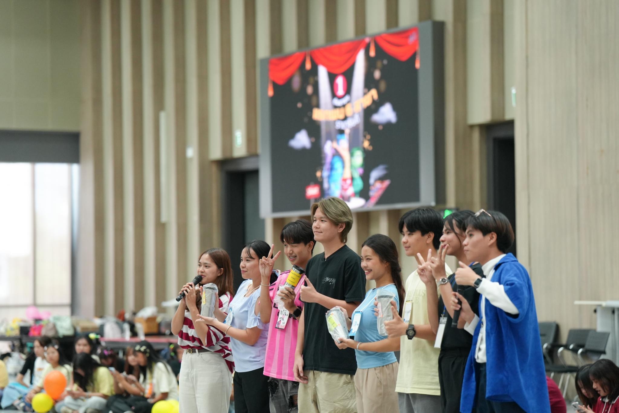 งานแรกพบ 6 สาขา