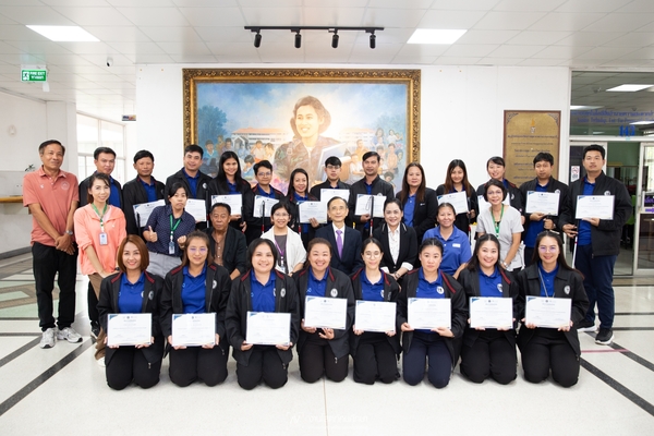 พิธีปิดการฝึกอบรมทักษะความคุ้นเคยกับสภาพแวดล้อมและการเคลื่อนไหวสำหรับผู้สอนหรือครูฝึก