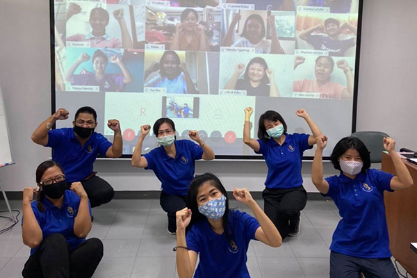 การฝึกอรม "หลักสูตรภาษาไทย 45 ชั่วโมง และ "หลักสูตรภาษาอังกฤษ 30 ชั่วโมง" สำหรับผู้พิการทางการ ได้ยิน