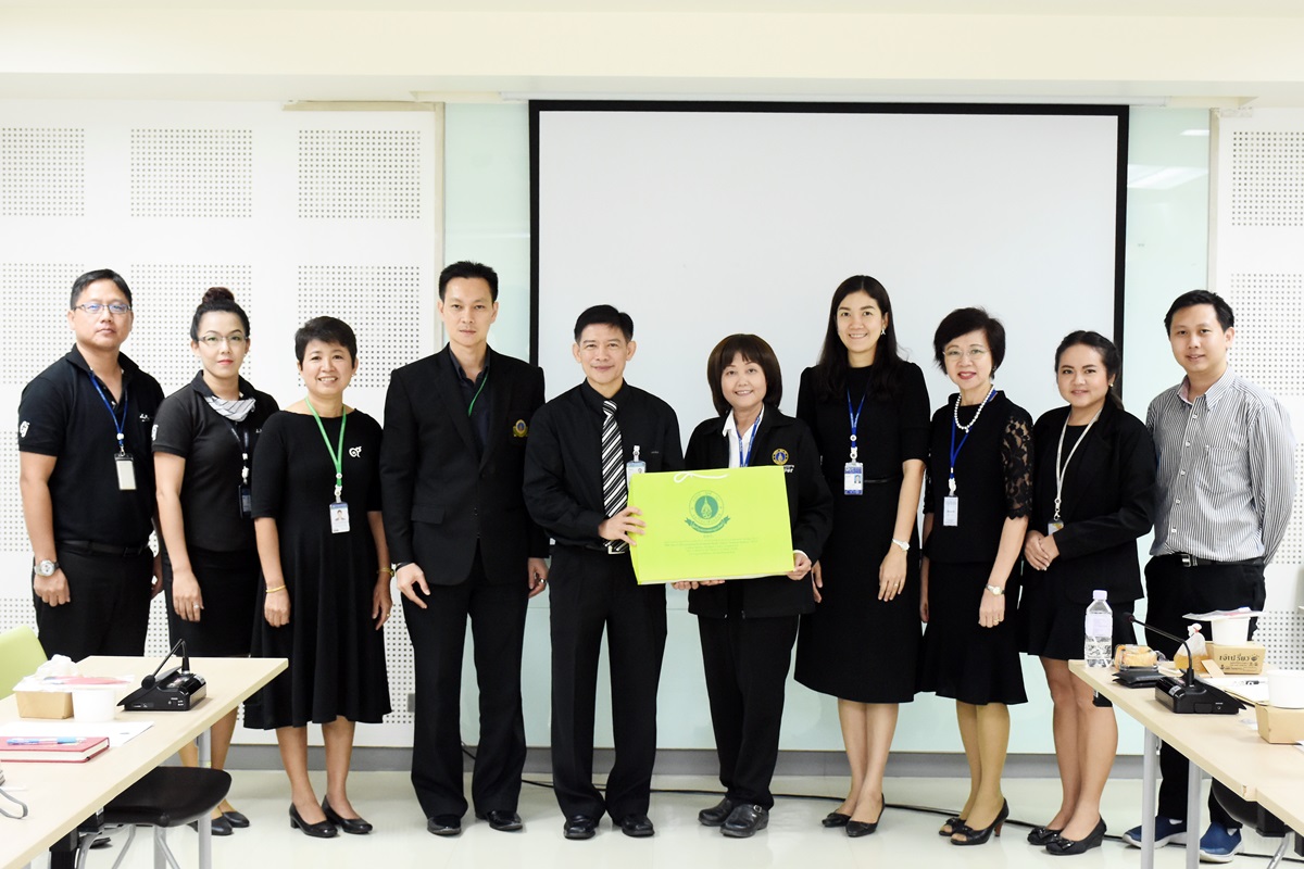 ศูนย์การแพทย์กาญจนาภิเษก เข้าศึกษาดูงาน