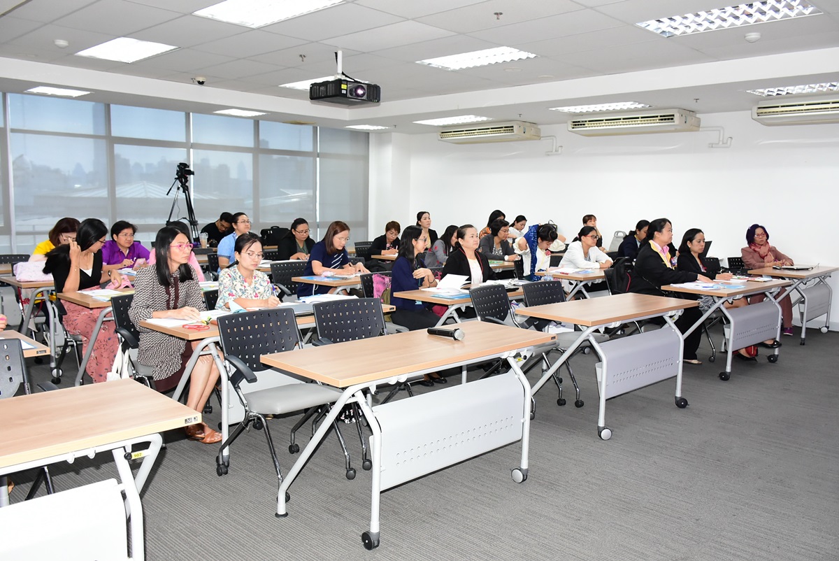 กิจกรรมการฝึกอบรมการตรวจคัดกรองการได้ยินทารกแรกเกิด