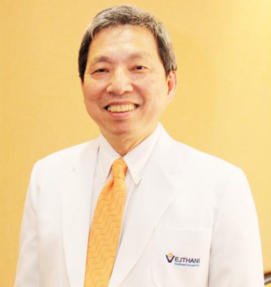 ขอแสดงความยินดีแก่ นพ.ทวีศักดิ์ โชติวัฒนพงษ์