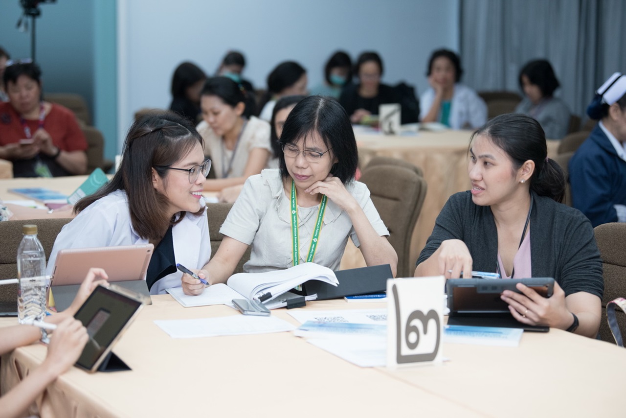  การอบรมเชิงปฏิบัติการ “การนำมาตรฐานสู่การปฏิบัติและกระบวนการทำงาน”