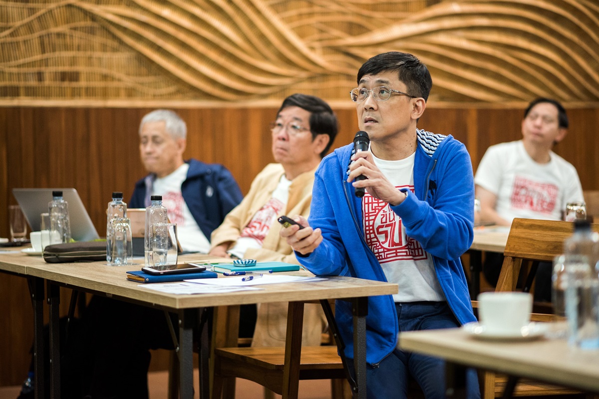 บรรยายพิเศษ เรื่อง Management of Complex Organizations