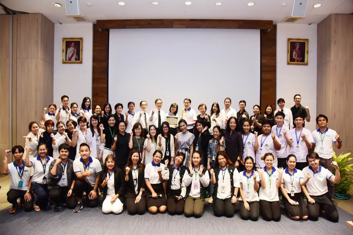 งานแสดงความยินดี ในโอกาส “รายการรามาสแควร์” สถานีโทรทัศน์ RAMA CHANNEL ได้รับรางวัล พิฆเนศวร ประจำปี 2560 งานแสดงความยินดี ในโอกาส “รายการรามาสแควร์” สถานีโทรทัศน์ RAMA CHANNEL ได้รับรางวัล พิฆเนศวร ประจำปี 2560