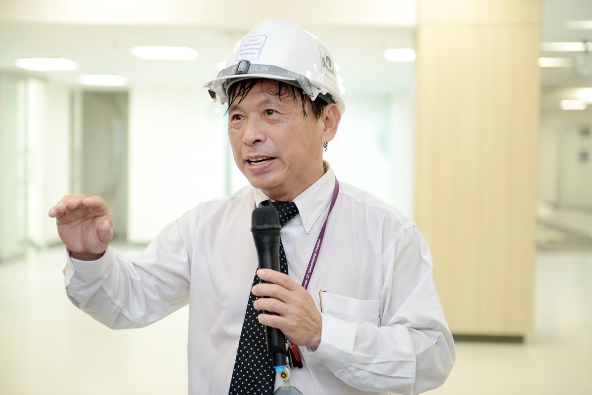 พิธีวางพวงมาลาถวายสักการะพระบรมรูปสมเด็จพระมหิตลาธิเบศร อดุลยเดชวิกรมพระบรมราชชนก เนื่องในวันมหิดล ประจำปีพุทธศักราช ๒๕๖๑ 