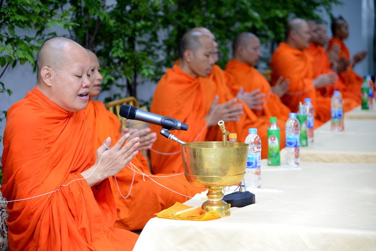 ทำบุญงานบริหารธุรการศูนย์สนับสนุนพันธกิจและศูนย์เพื่อความเป็นเลิศ