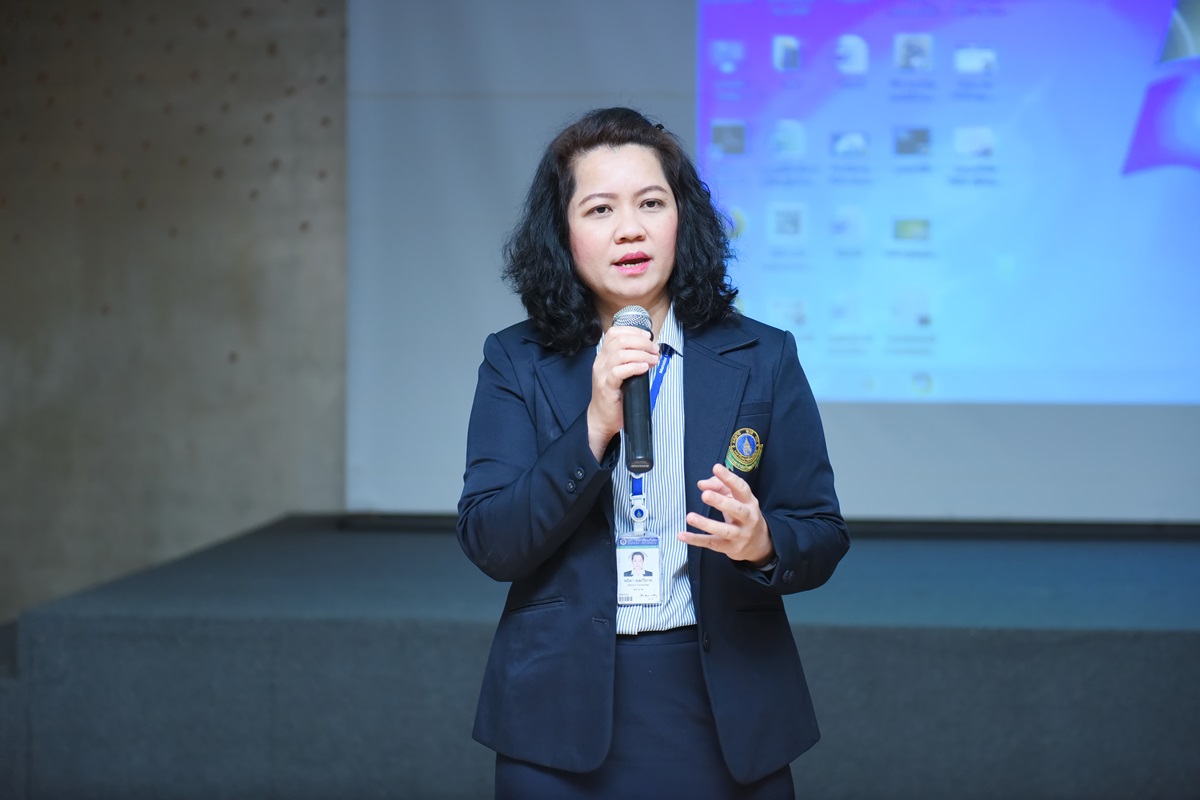 บรรยายพิเศษและฉีดวัคซีนป้องกันไข้หวัดใหญ่ถวายแก่คณะสงฆ์