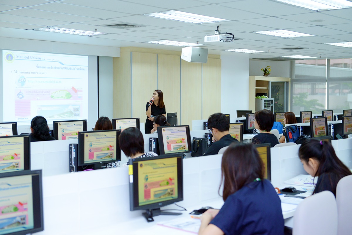 ศูนย์การแพทย์สมเด็จพระเทพรัตน์ จัดพิธีถวายพระพรเนื่องในโอกาสเฉลิมพระชนมพรรษา สมเด็จพระนางเจ้าสิริกิติ์ พระบรมราชินีนาถ ในรัชกาลที่ 9 ศูนย์การแพทย์สมเด็จพระเทพรัตน์ จัดพิธีถวายพระพรเนื่องในโอกาสเฉลิมพระชนมพรรษา สมเด็จพระนางเจ้าสิริกิติ์ พระบรมราชินีนาถ ในรัชกาลที่ 9