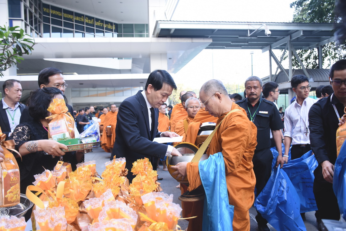 งาน เดินวิ่ง รามาธิบดี มินิฮาล์ฟมาราธอน เพื่อสถาบันการแพทย์จักรีนฤบดินทร์ งาน เดินวิ่ง รามาธิบดี มินิฮาล์ฟมาราธอน เพื่อสถาบันการแพทย์จักรีนฤบดินทร์