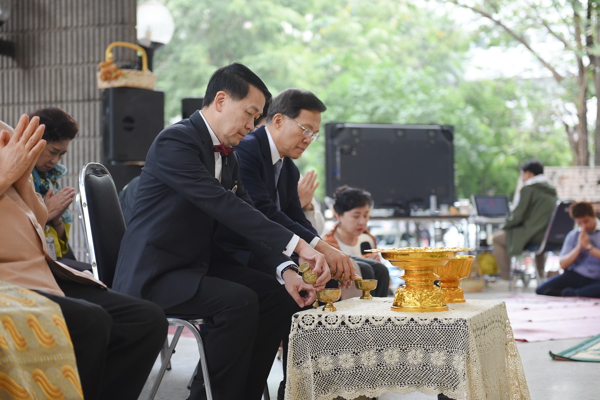 โครงการอบรมให้ความรู้เชิงปฏิบัติการ เรื่อง การดูแลผู้ป่วยเปลี่ยนอวัยวะในช่องอก