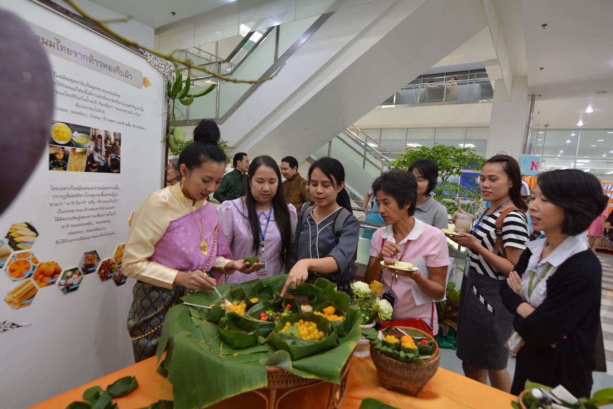 พิธีบำเพ็ญกุศลสตมวาร (100 วัน) ถวายเป็นพระราชกุศลแด่ พระบาทสมเด็จพระปรมินทรมหาภูมิพลอดุลยเดช