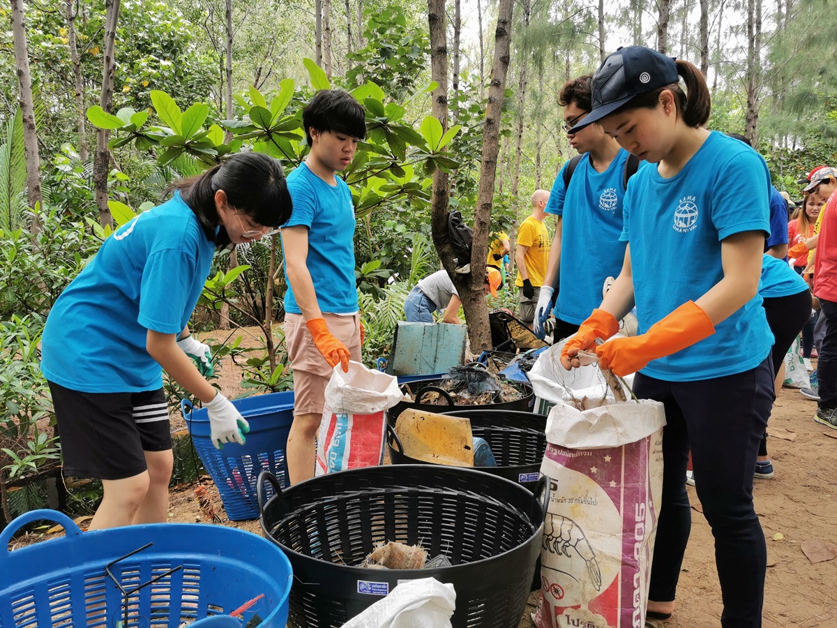 โครงการร่วมใจเพื่อแก้ไขปัญหาการมองเห็นผู้ป่วยโรคตา เพื่อถวายเป็นพระราชกุศลแด่พระบาทสมเด็จพระปรมินทรมหาภูมิพลอดุลยเดช บรมนาถบพิตร