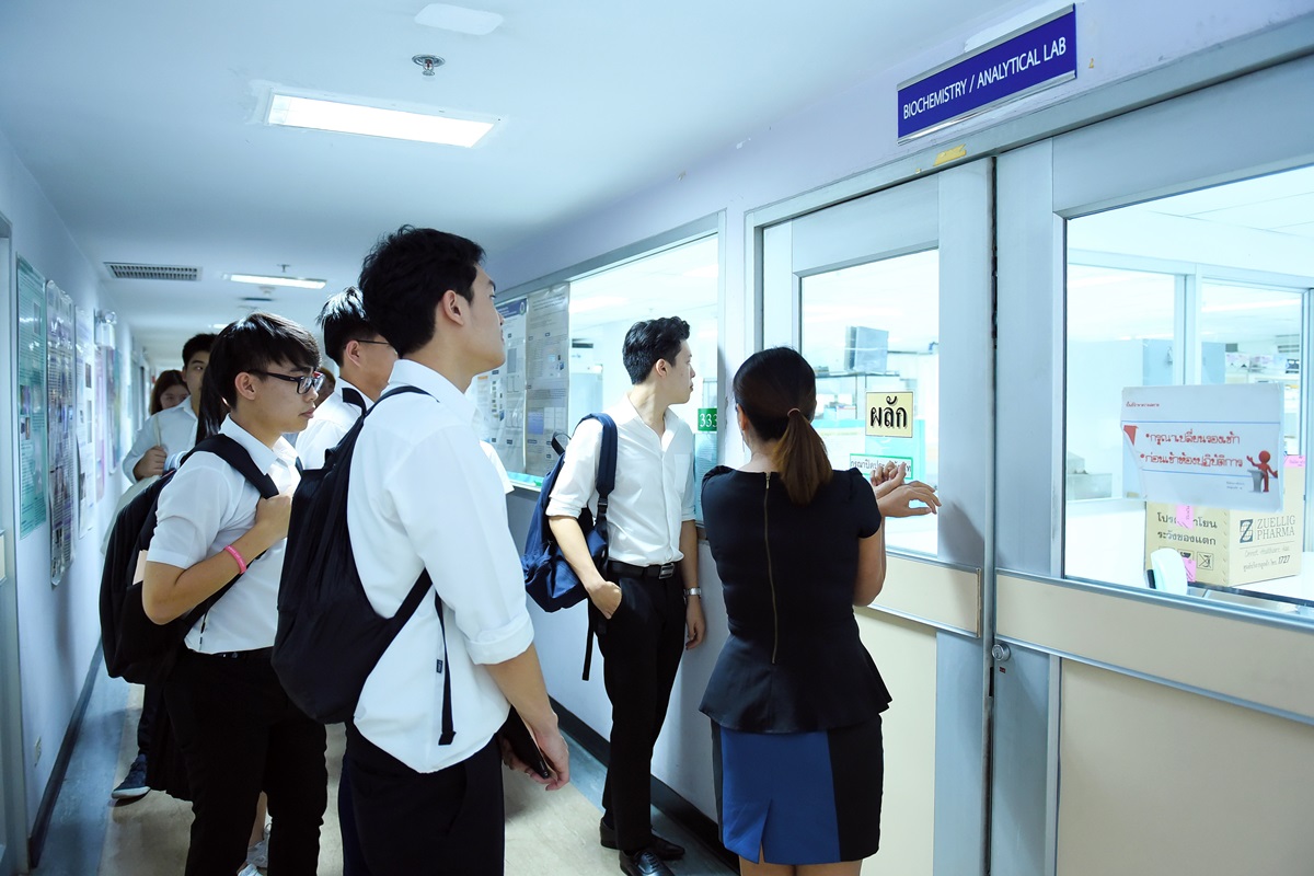 พิธีถวายพระพรสมเด็จพระเทพรัตนราชสุดาฯ สยามบรมราชกุมารี เนื่องในวันคล้ายวันพระราชสมภพ  