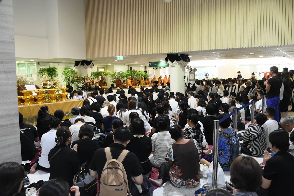 พิธีทำบุญตักบาตร ครบรอบ 48 ปี คณะแพทยศาสตร์โรงพยาบาลรามาธิบดี มหาวิทยาลัยมหิดล