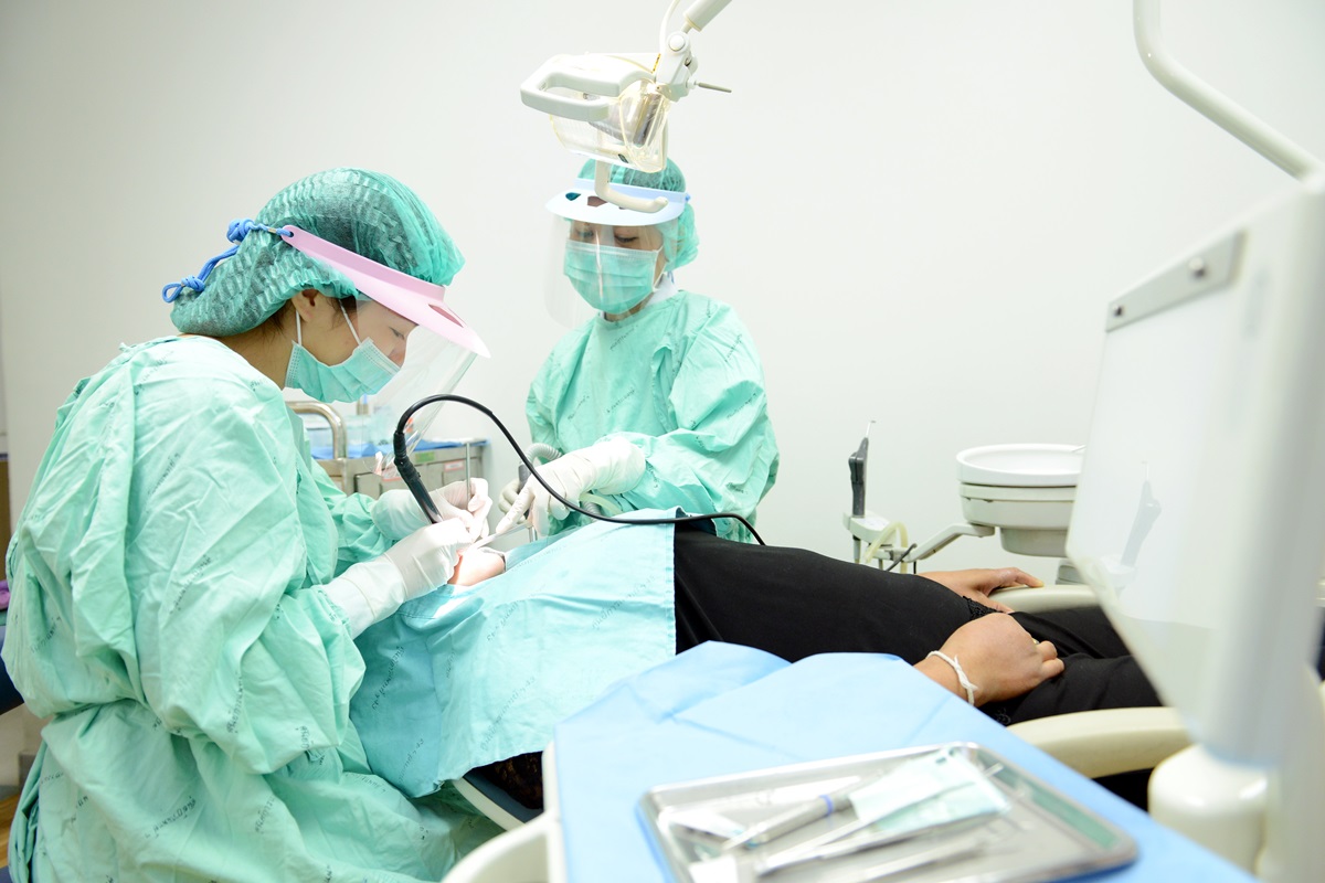 ประชุมวิชาการประจำปี และสังสรรค์ปีใหม่แก่สมาชิกชมรมผู้ไร้กล่องเสียงรามาธิบดี 2561