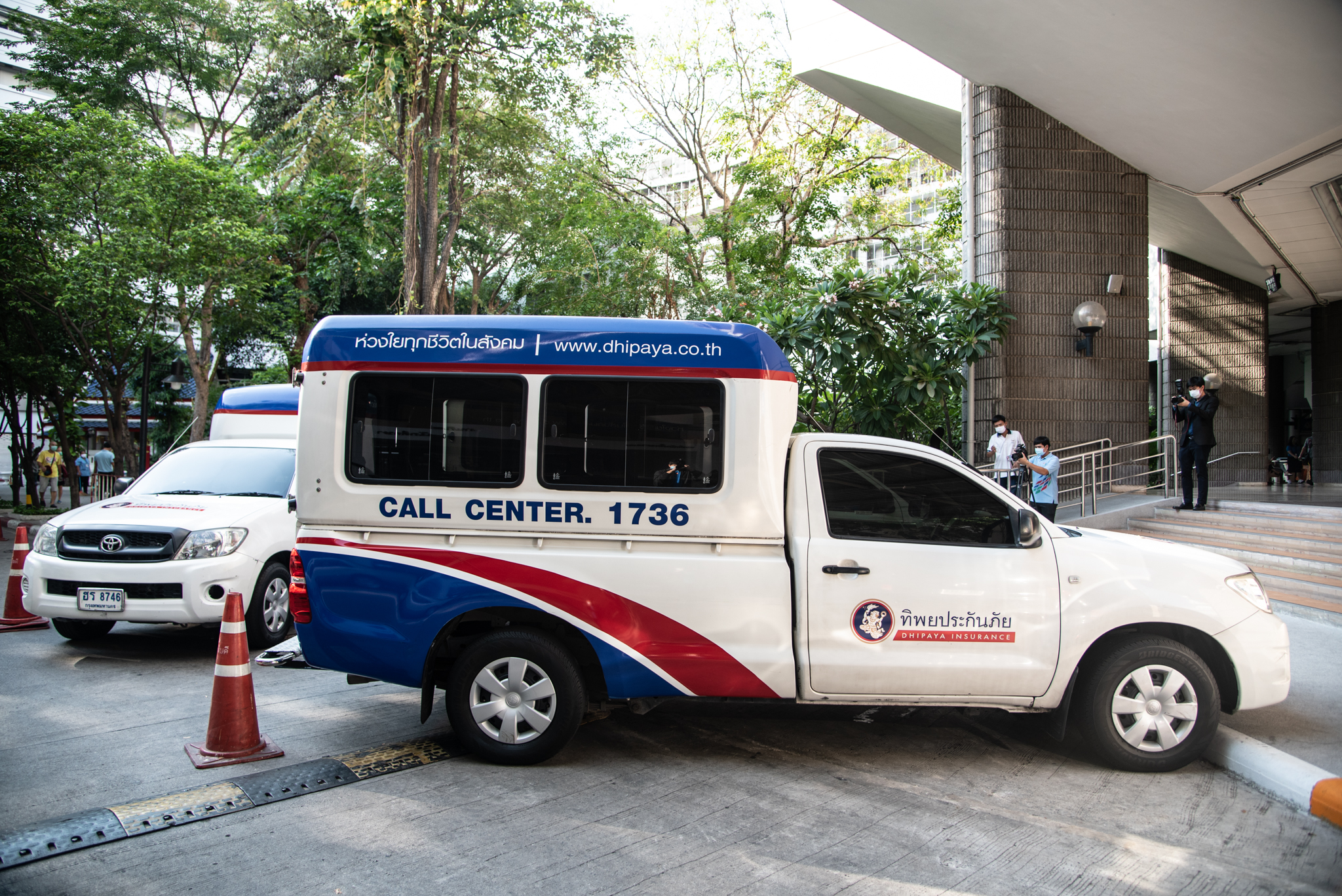 บริษัท ทิพยประกันภัย จำกัด (มหาชน) มอบรถเพื่อใช้สำหรับรับผู้ป่วย COVID-19 บริษัท ทิพยประกันภัย จำกัด (มหาชน) มอบรถเพื่อใช้สำหรับรับผู้ป่วย COVID-19
