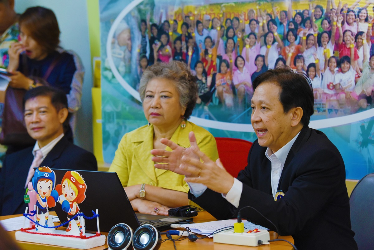 โครงการวิจัยและติดตามกลุ่มนักมวยเด็ก จัดงานแถลงข่าว สนับสนุนการแก้ไข พ.ร.บ. กีฬามวย 2542 เพื่อปกป้องสมองเด็ก จากการรายงานผลวิจัยพบความเสียหายของสมองนักมวยเด็ก 