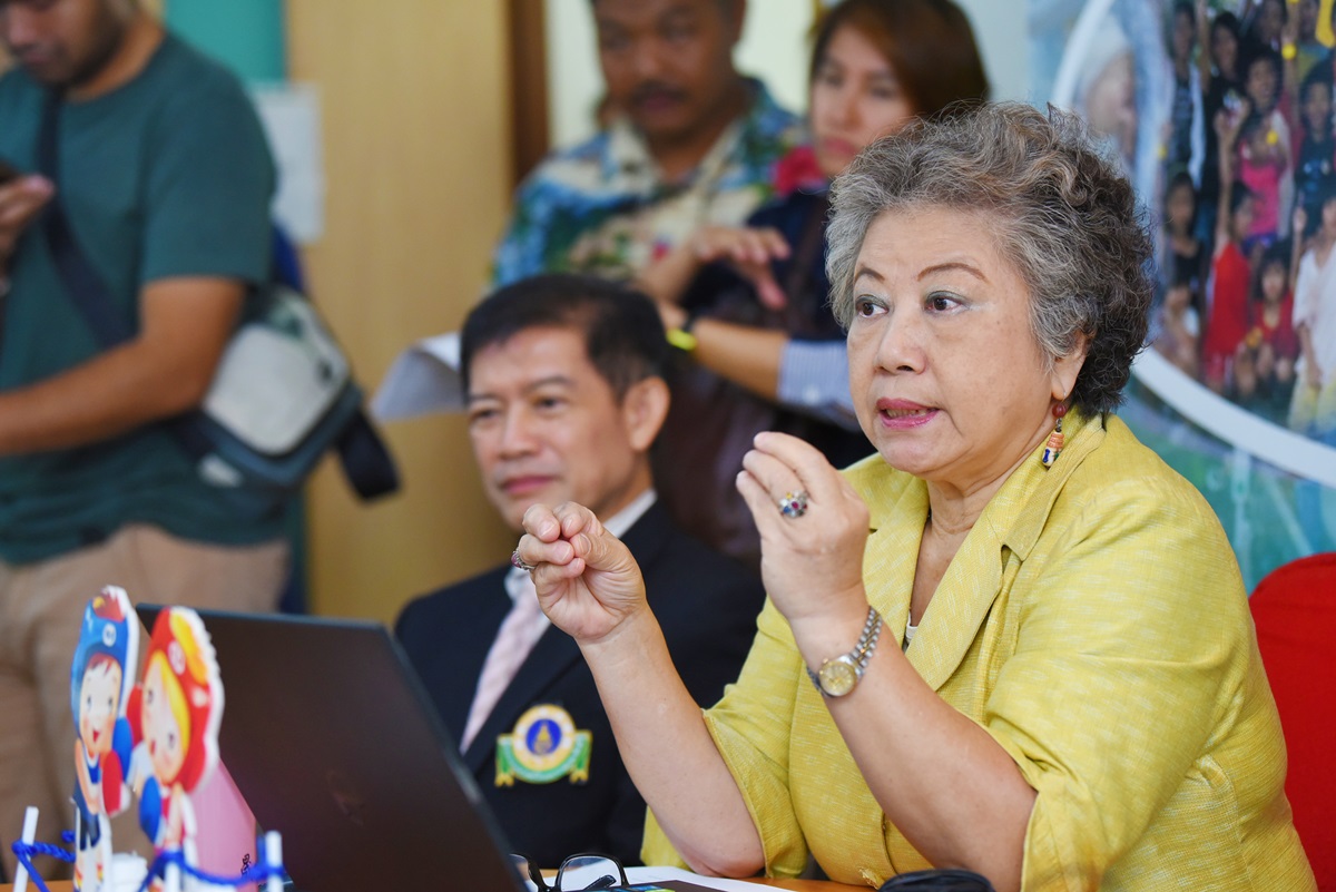 โครงการวิจัยและติดตามกลุ่มนักมวยเด็ก จัดงานแถลงข่าว สนับสนุนการแก้ไข พ.ร.บ. กีฬามวย 2542 เพื่อปกป้องสมองเด็ก จากการรายงานผลวิจัยพบความเสียหายของสมองนักมวยเด็ก 