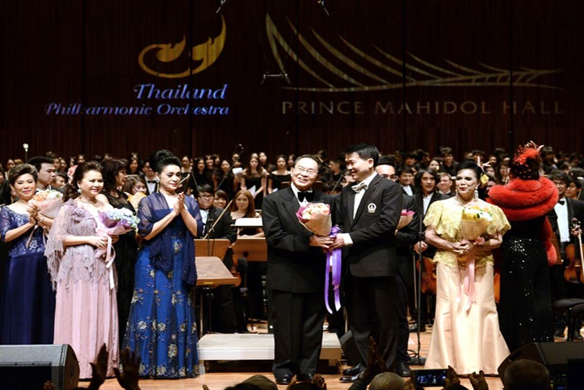 คอนเสิร์ต 51 ปี งานเพลงหมอวราห์ คอนเสิร์ต 51 ปี งานเพลงหมอวราห์