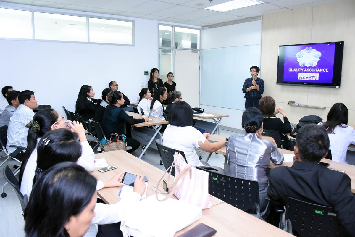 เยี่ยมชมและศึกษาดูงานงานเวชภัณฑ์ปลอดเชื้อ