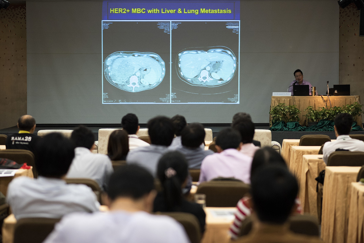 ประชุมวิชาการศัลยศาสตร์รามาธิบดี ประจำปี 2562 เรื่อง ศัลยศาสตร์มะเร็งวิทยา เต้านม กระเพาะอาหาร ลำไส้ใหญ่ และทวารหนัก (Breast & Bowel Cancer)