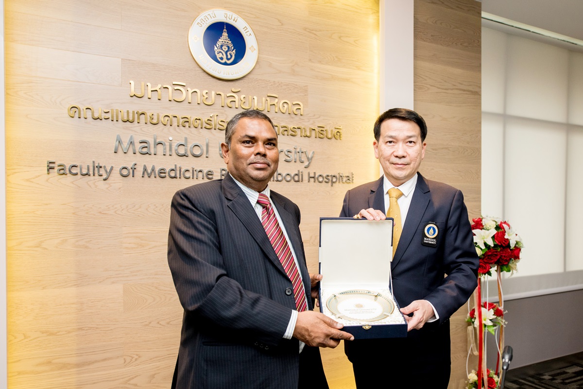 สหพันธ์สาธารณรัฐประชาธิปไตยเนปาลเข้าเยี่ยมชม สหพันธ์สาธารณรัฐประชาธิปไตยเนปาลเข้าเยี่ยมชม