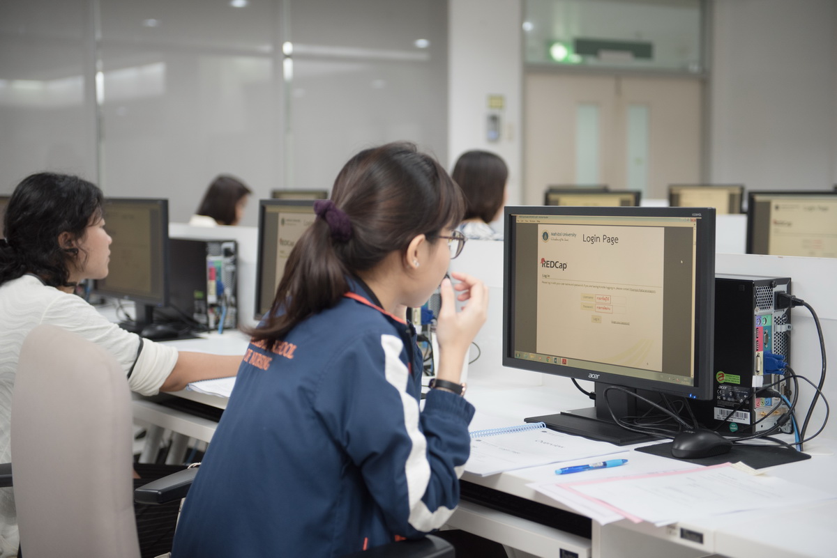 อบรม การใช้งานระบบเก็บข้อมูลในฐานข้อมูลอิเล็กทรอนิกส์ด้วยระบบ Research Electronic Data Capture (REDCap) รุ่น 3/2561