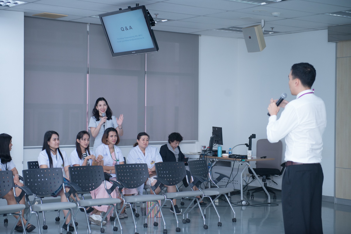 เสวนาวิชาการ ประจำปี 2561 การทำงานวิจัยเป็นทีม เพื่อผลลัพธ์ระดับชาติ เสวนาวิชาการ ประจำปี 2561 การทำงานวิจัยเป็นทีม เพื่อผลลัพธ์ระดับชาติ