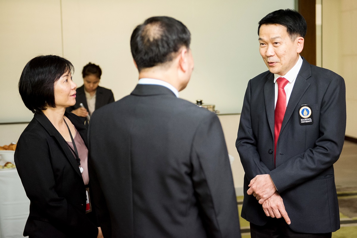 พิธีลงนามบันทึกข้อตกลงความร่วมมือ ระหว่าง คณะแพทยศาสตร์โรงพยาบาลรามาธิบดี มหาวิทยาลัยมหิดล และ บริษัท เอสซีจี แพคเกจจิ้ง จำกัด (มหาชน) พิธีลงนามบันทึกข้อตกลงความร่วมมือ ระหว่าง คณะแพทยศาสตร์โรงพยาบาลรามาธิบดี มหาวิทยาลัยมหิดล และ บริษัท เอสซีจี แพคเกจจิ้ง จำกัด (มหาชน)