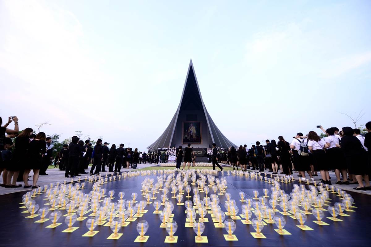 กิจกรรม ธ สถิต ในใจชาวมหิดล จักมุ่งผลเป็นพลังแห่งแผ่นดิน