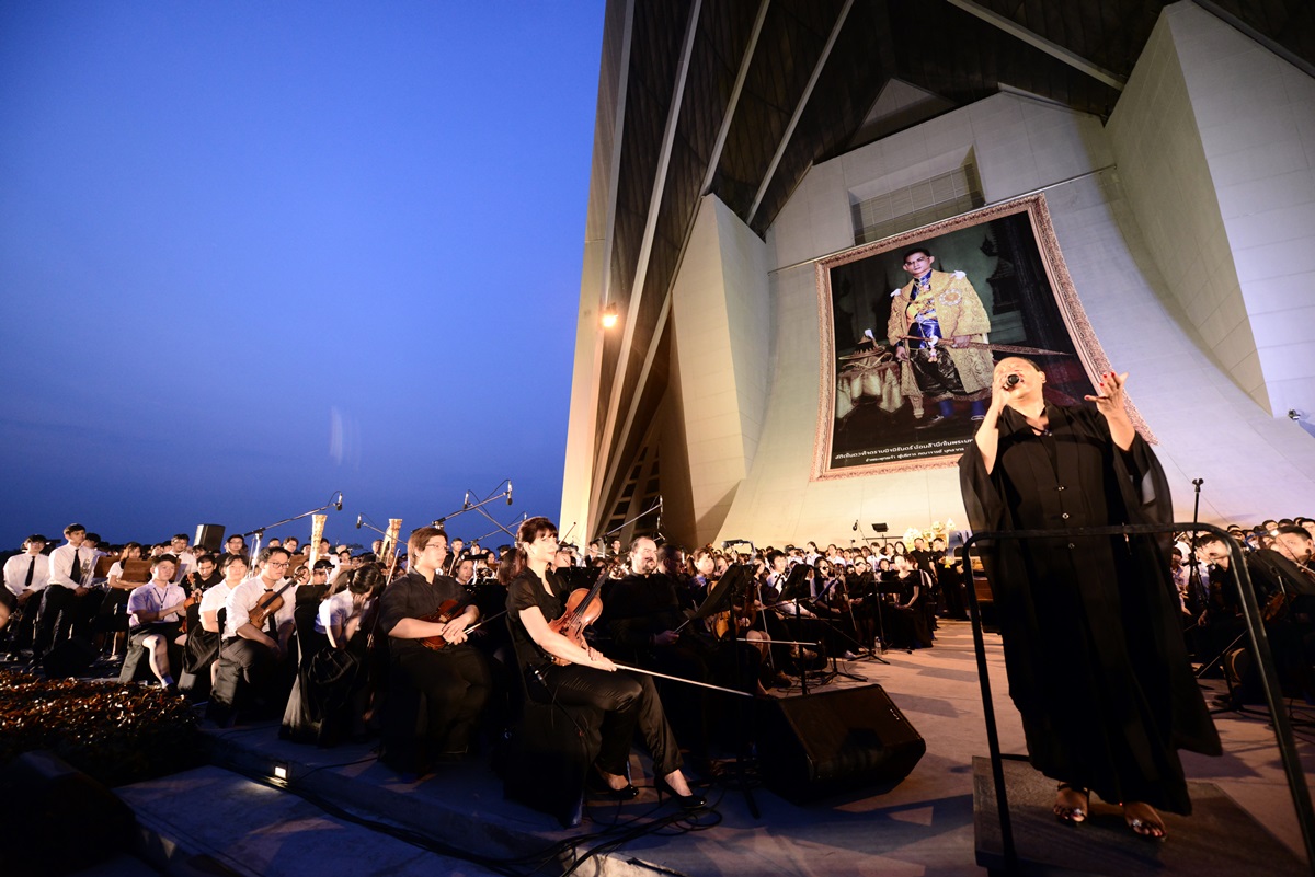 กิจกรรม ธ สถิต ในใจชาวมหิดล จักมุ่งผลเป็นพลังแห่งแผ่นดิน