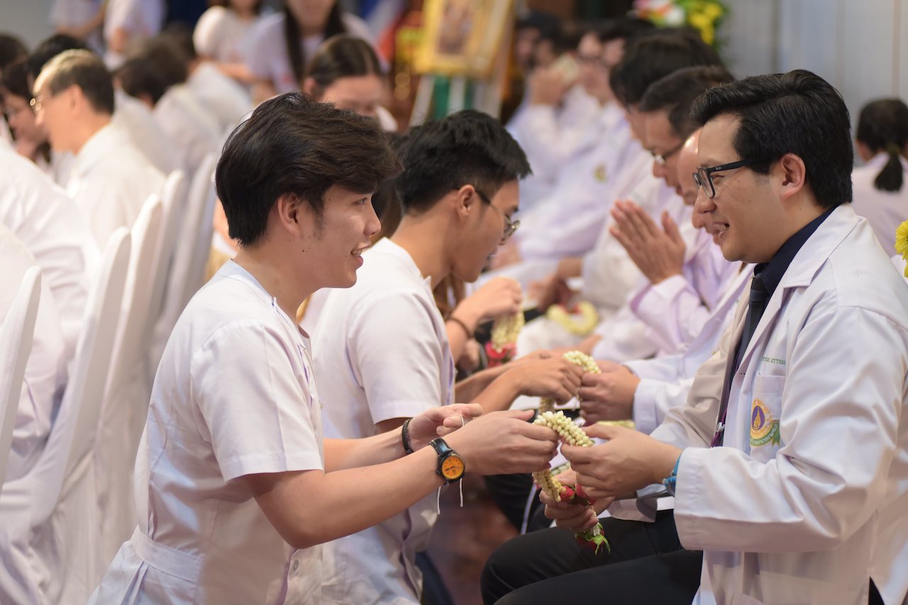 โครงการปัจฉิมนิเทศสำหรับนักศึกษาแพทย์ชั้นปีที่ 6 ประจำปี 2561 และพิธีอำลาอาจารย์